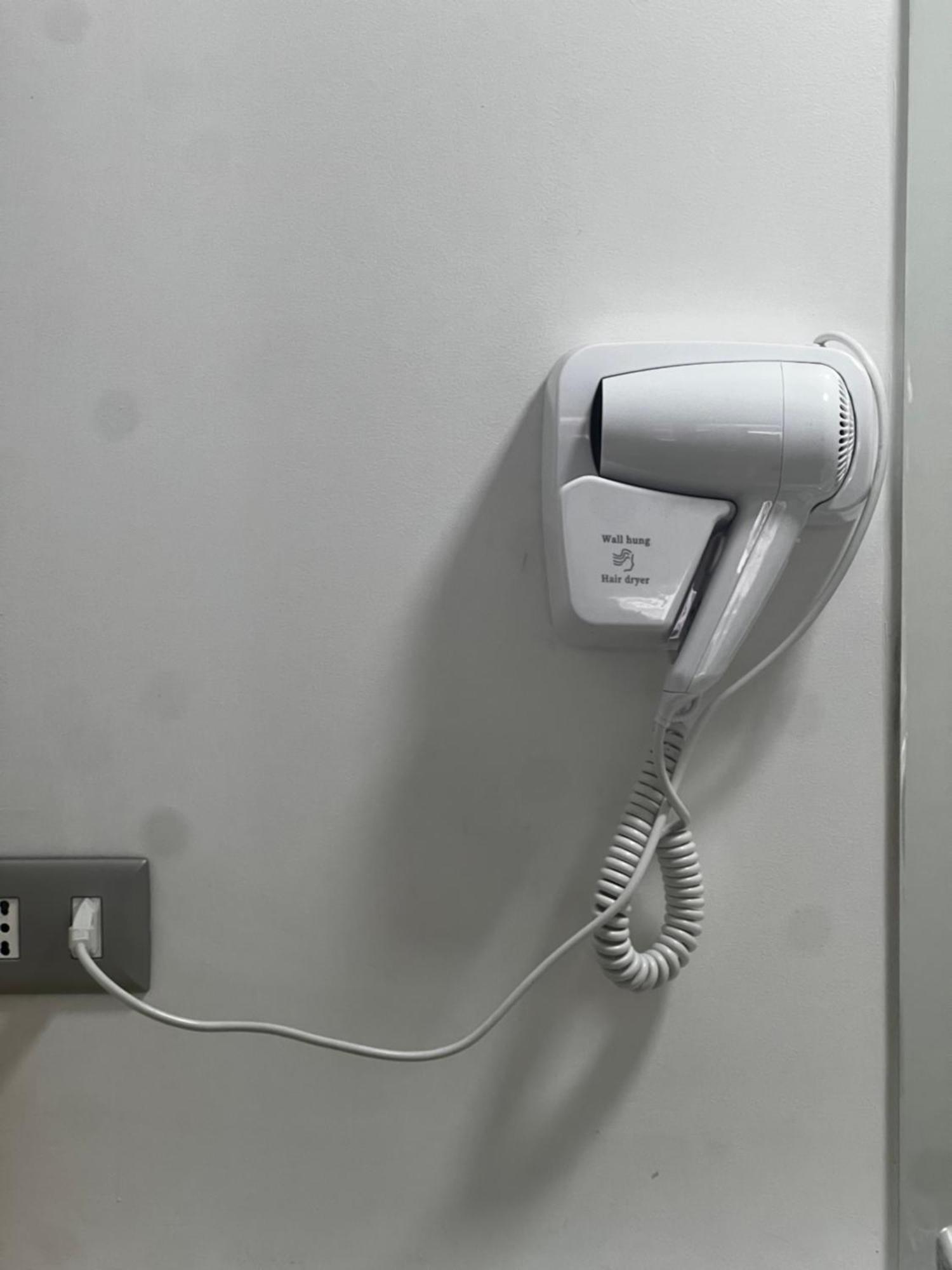 Dep 3 1 Bano, Centrico , Wifi , Aire Acondicionado , Parking Privado, Lavanderia , Gym, En El Centro De La Ciudad * Rancagua