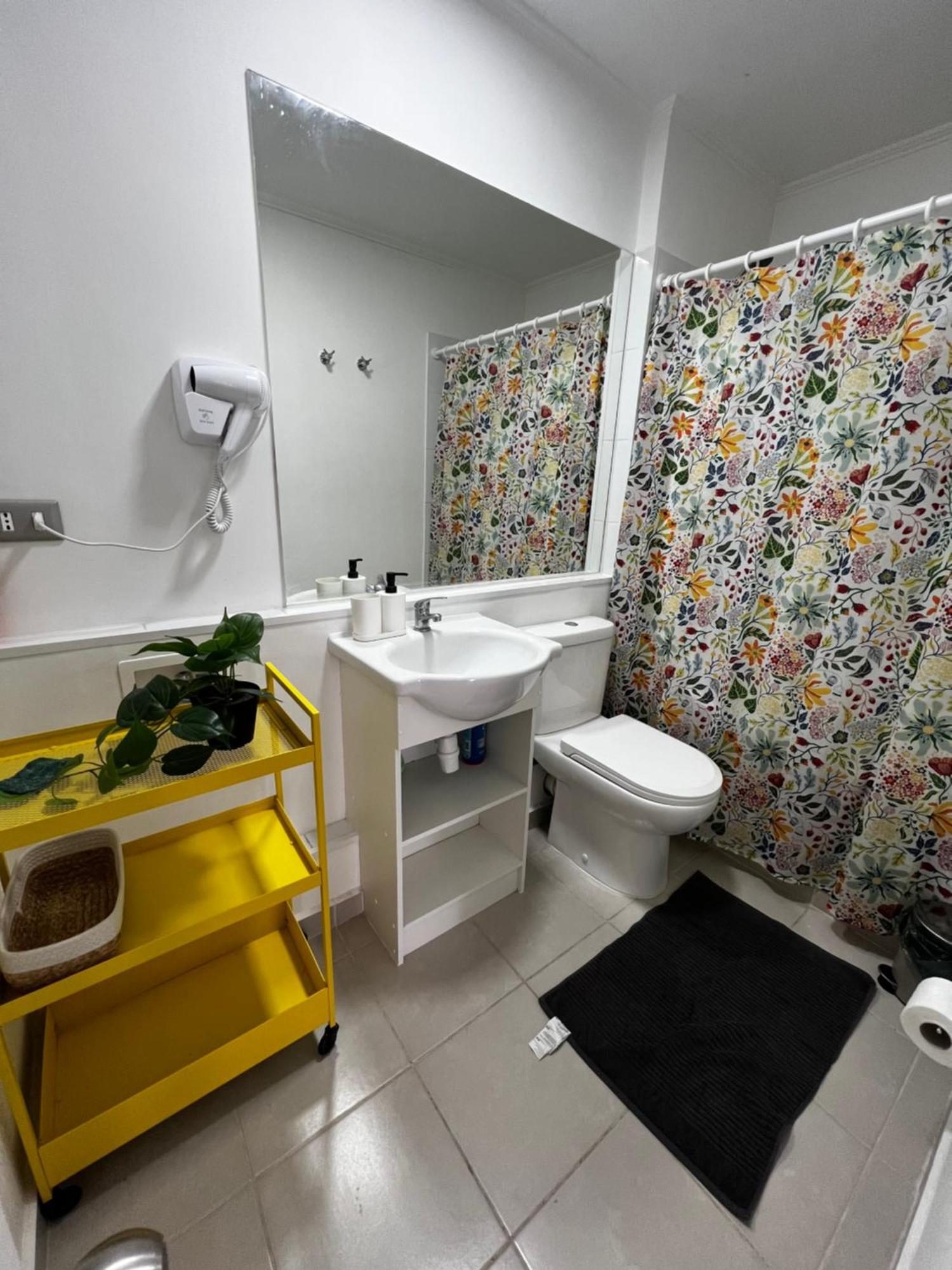Dep 3 1 Bano, Centrico , Wifi , Aire Acondicionado , Parking Privado, Lavanderia , Gym, En El Centro De La Ciudad Aparthotel Rancagua